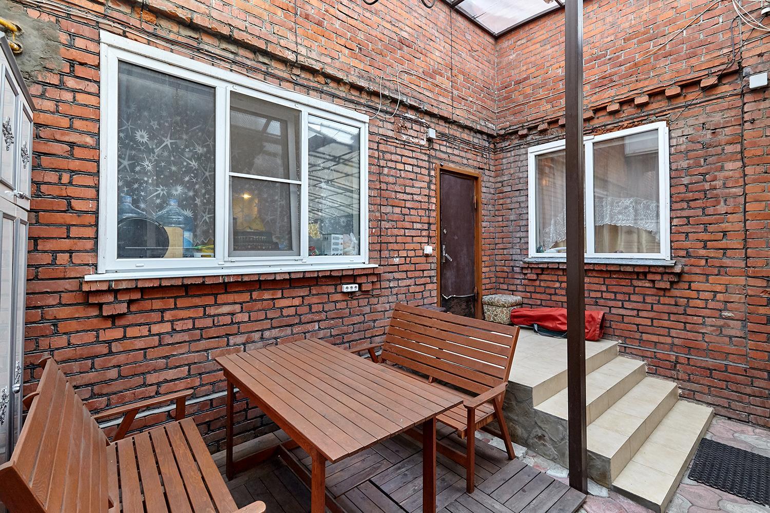 Фото №14: Дом 230 м² + 2.79 сот. - Краснодар, Западный внутригородской округ, мкр. Кожзавод, ул. имени Калинина, 302