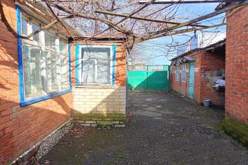 Фото №4: Дом 70 м² - Динская, ул. Октябрьская, 10