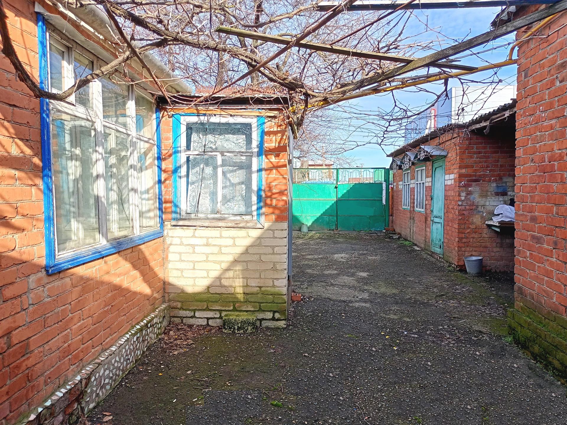 Фото №4: Дом 70 м² + 8.28 сот. - Динская, ул. Октябрьская, 10