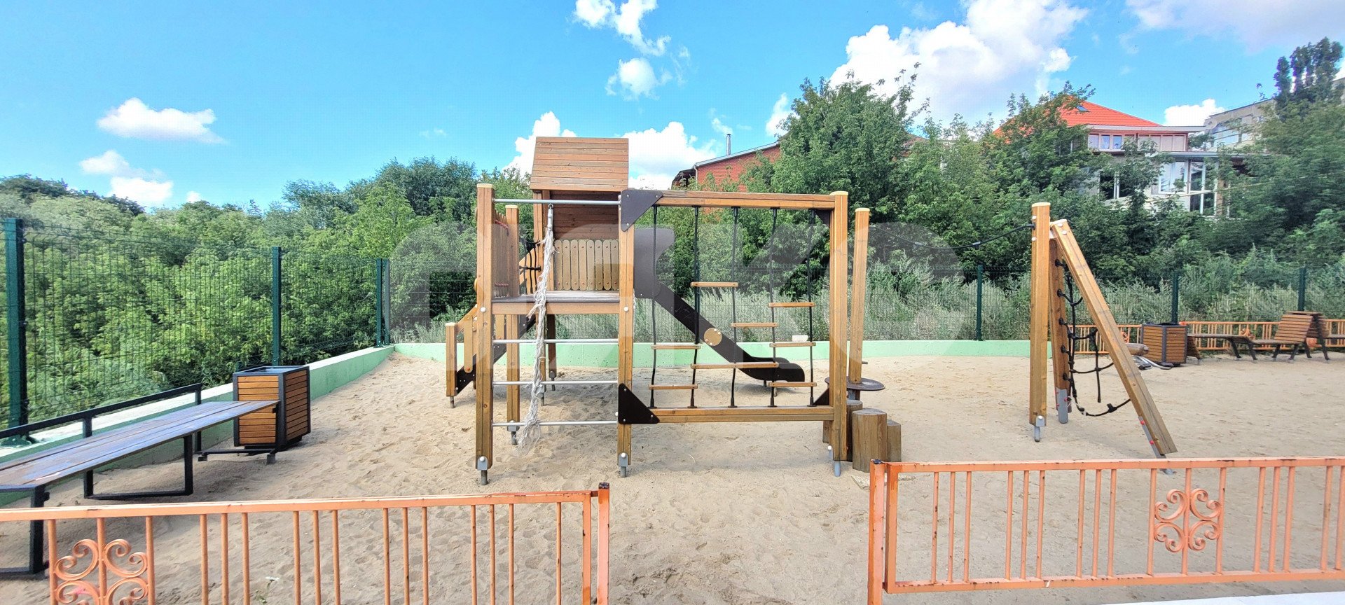 Фото №5: 2-комнатная квартира 66 м² - Липецк, Октябрьский округ, мкр. 16-й, ул. Котовского, 46