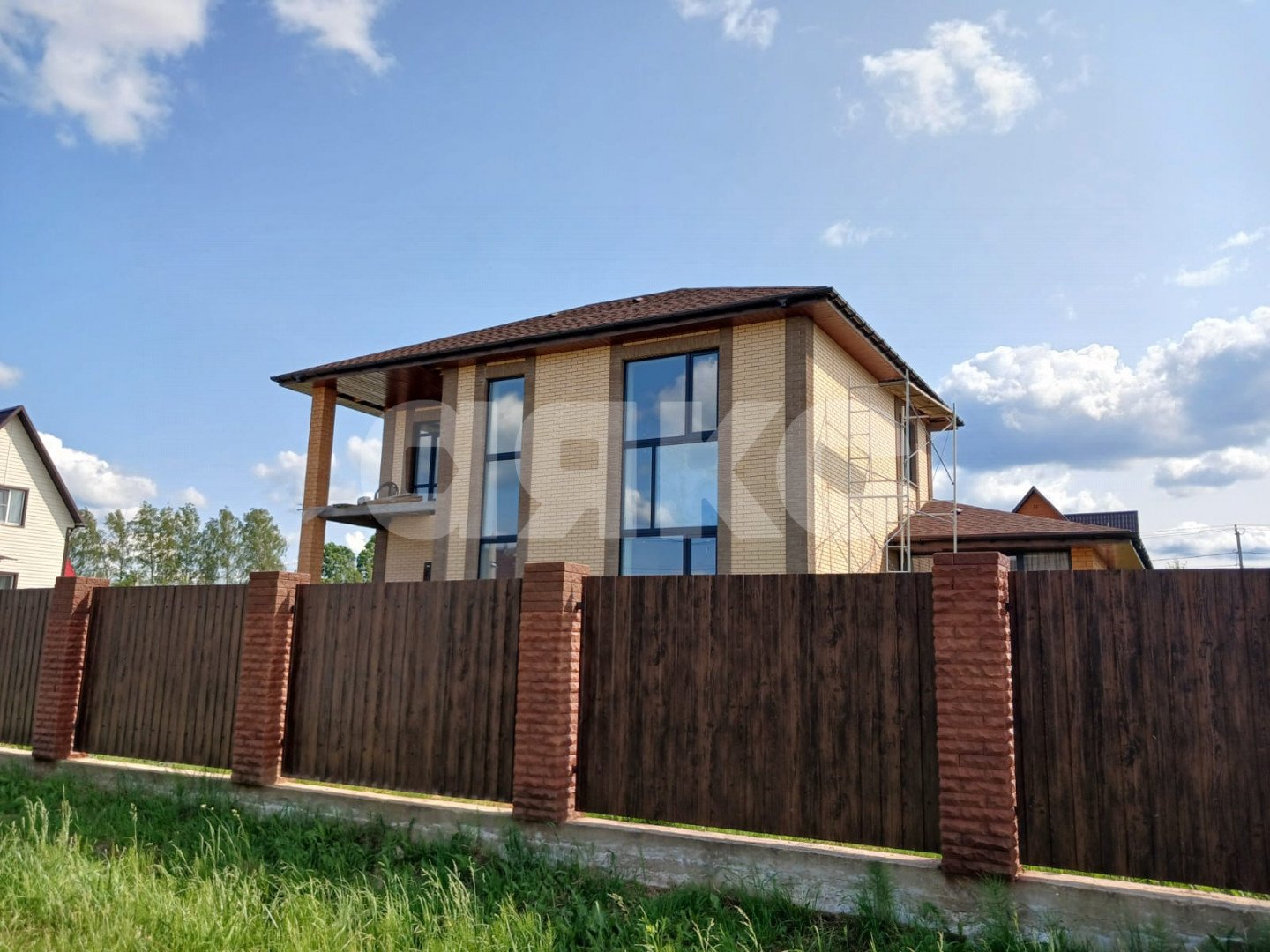 Фото №1: Дом 180 м² + 10.2 сот. - Ширино, Скворцово, ул. Земляничная, 3