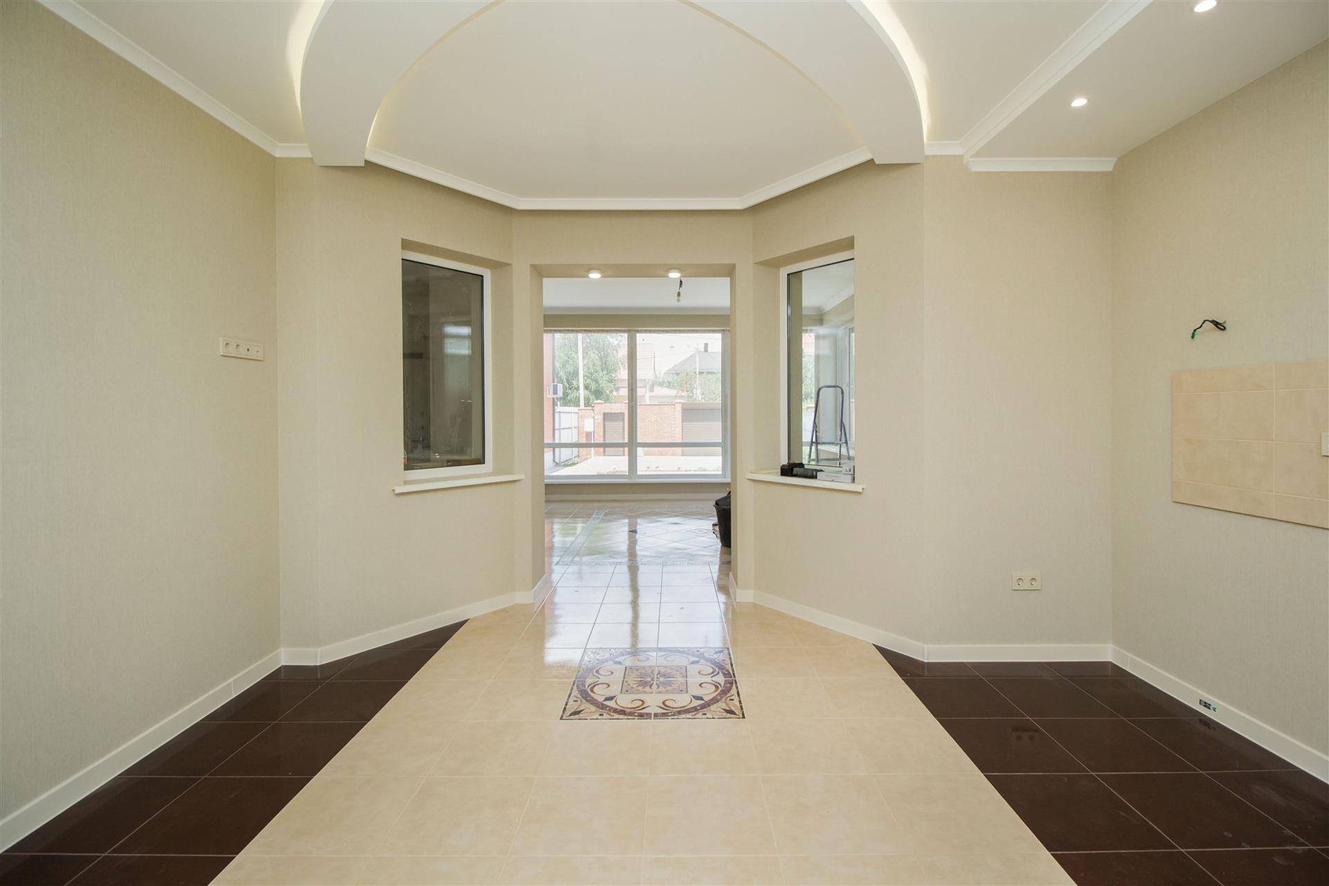 Фото №5: Дом 200 м² + 4 сот. - Краснодар, Завод Радиоизмерительных Приборов, Калинино, мкр. Прикубанский внутригородской округ, ул. Ивана Кожедуба, 46