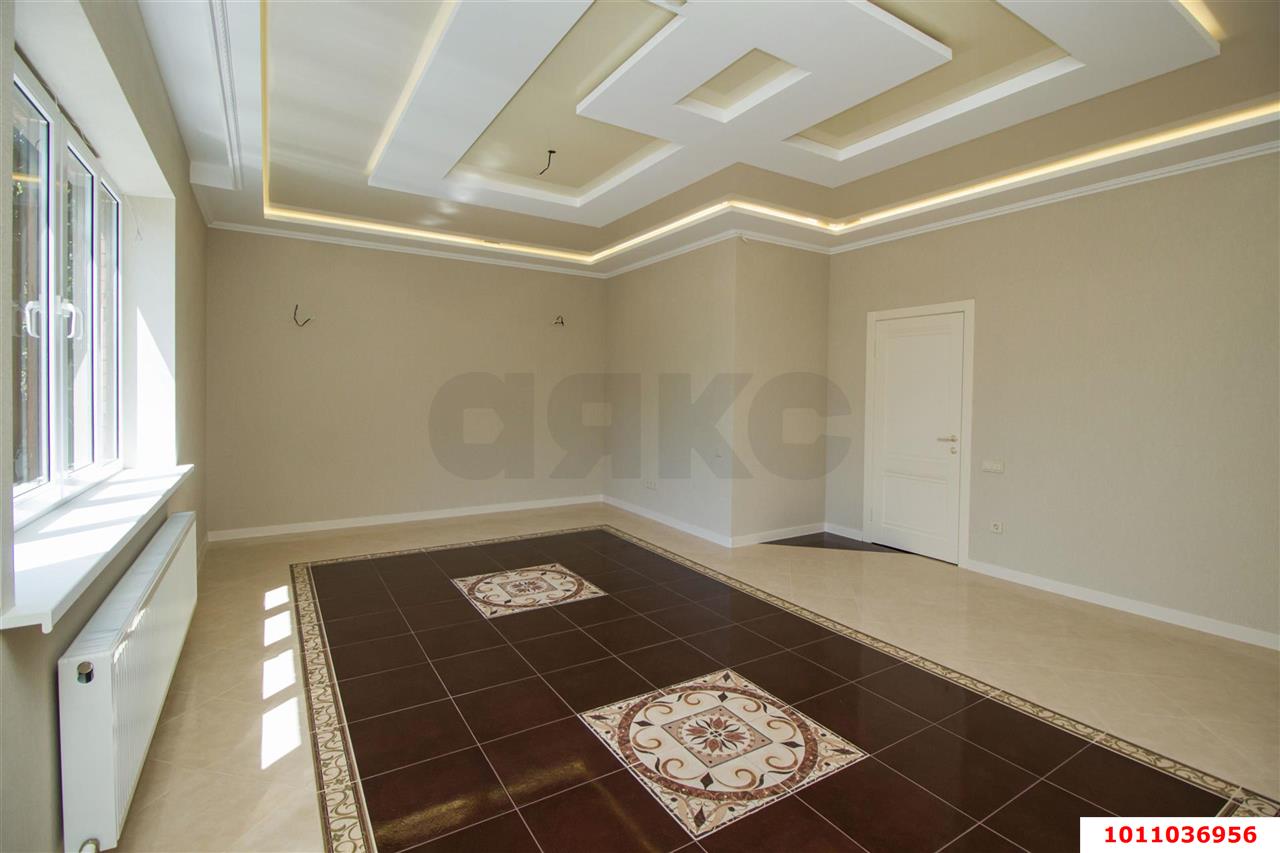 Фото №7: Дом 200 м² + 4 сот. - Краснодар, Завод Радиоизмерительных Приборов, Калинино, мкр. Прикубанский внутригородской округ, ул. Ивана Кожедуба, 46