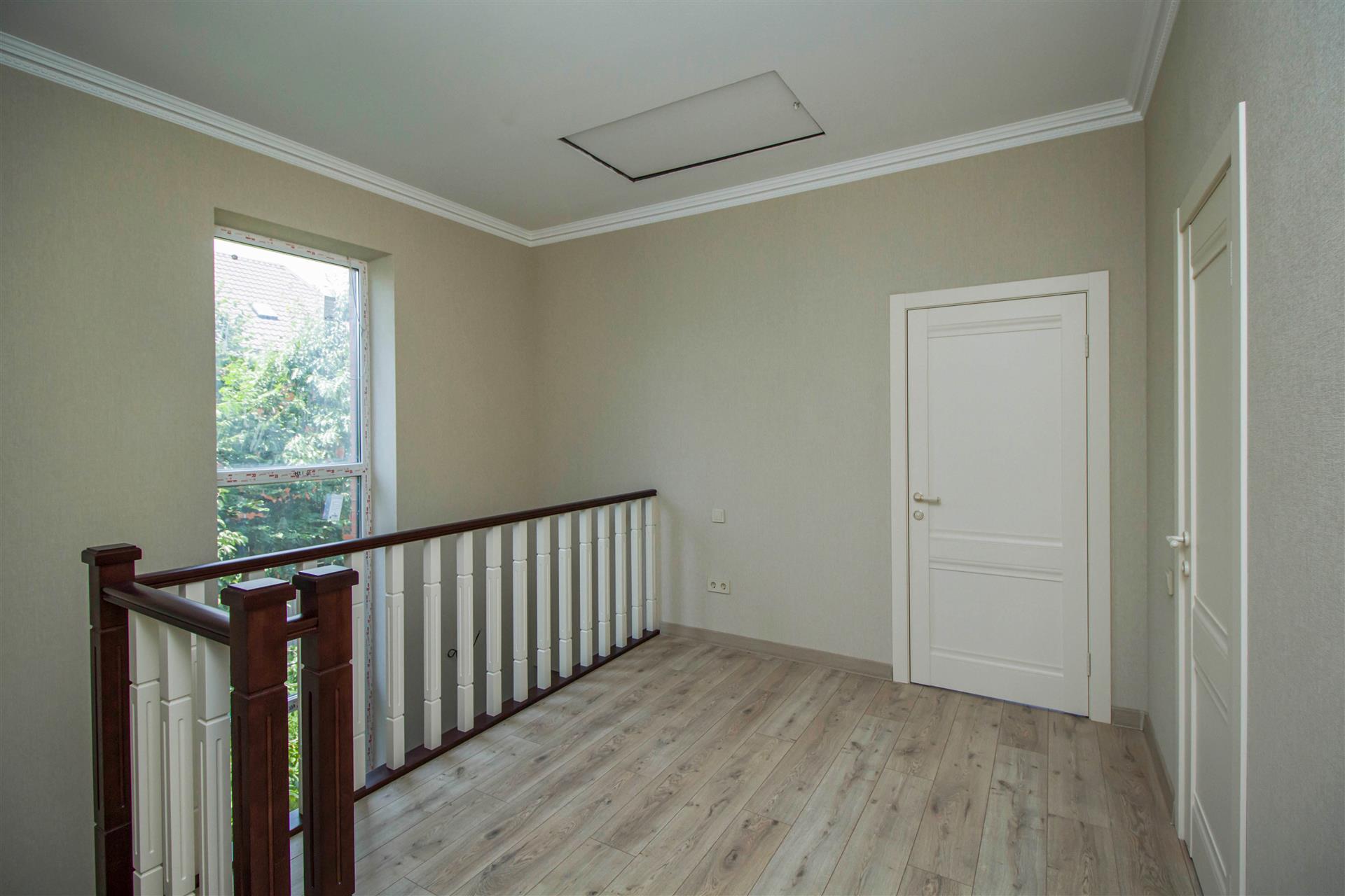 Фото №10: Дом 200 м² + 4 сот. - Краснодар, Завод Радиоизмерительных Приборов, Калинино, мкр. Прикубанский внутригородской округ, ул. Ивана Кожедуба, 46