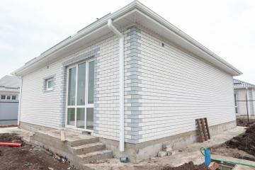 Фото №2: Дом 90 м² - Лазурный, мкр. Прикубанский внутригородской округ, ул. Льва Кассиля, 36