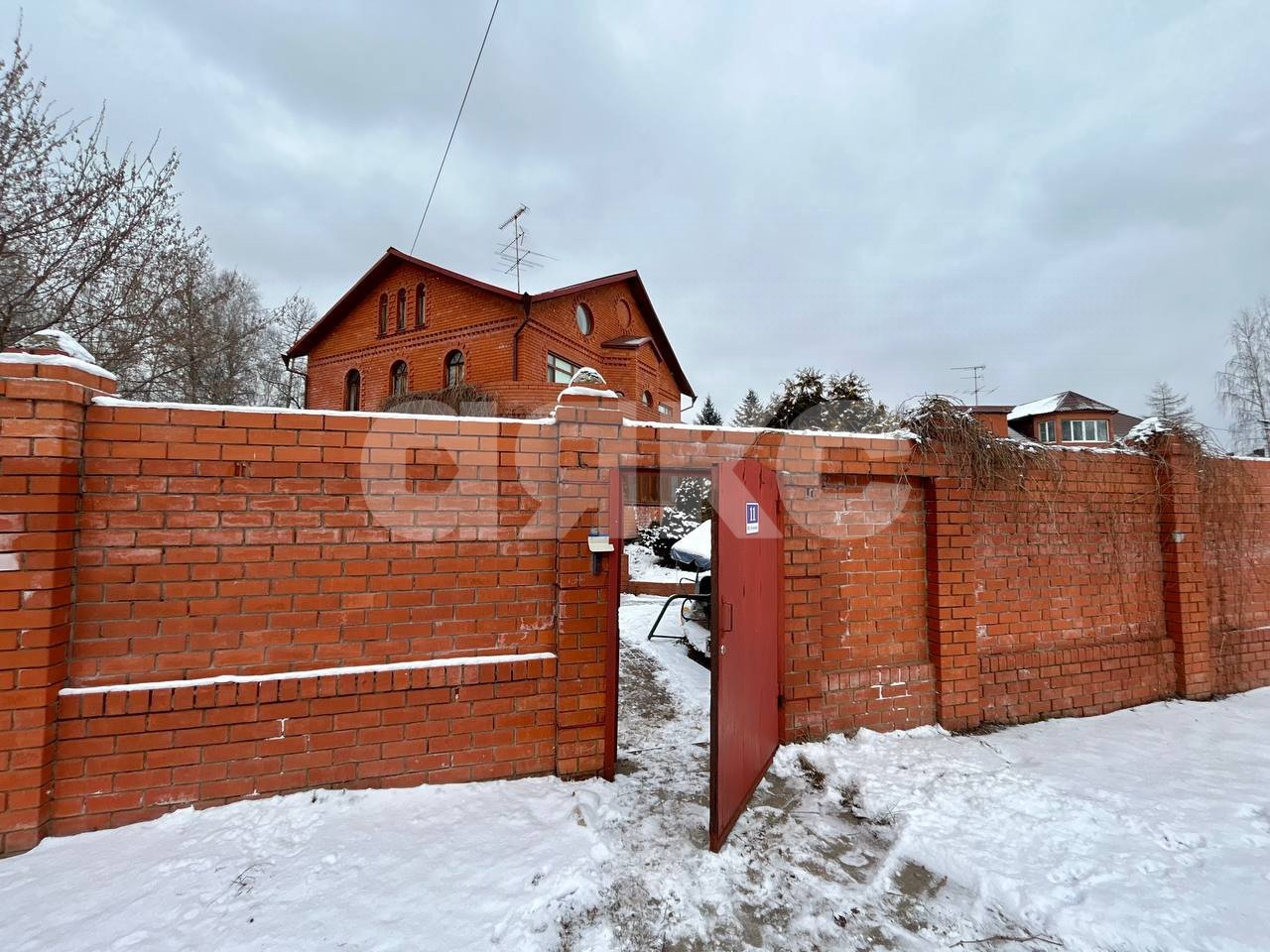 Фото №6: Дом 329 м² + 1918 сот. - Устиновка, КИЗ Устиновка, 37