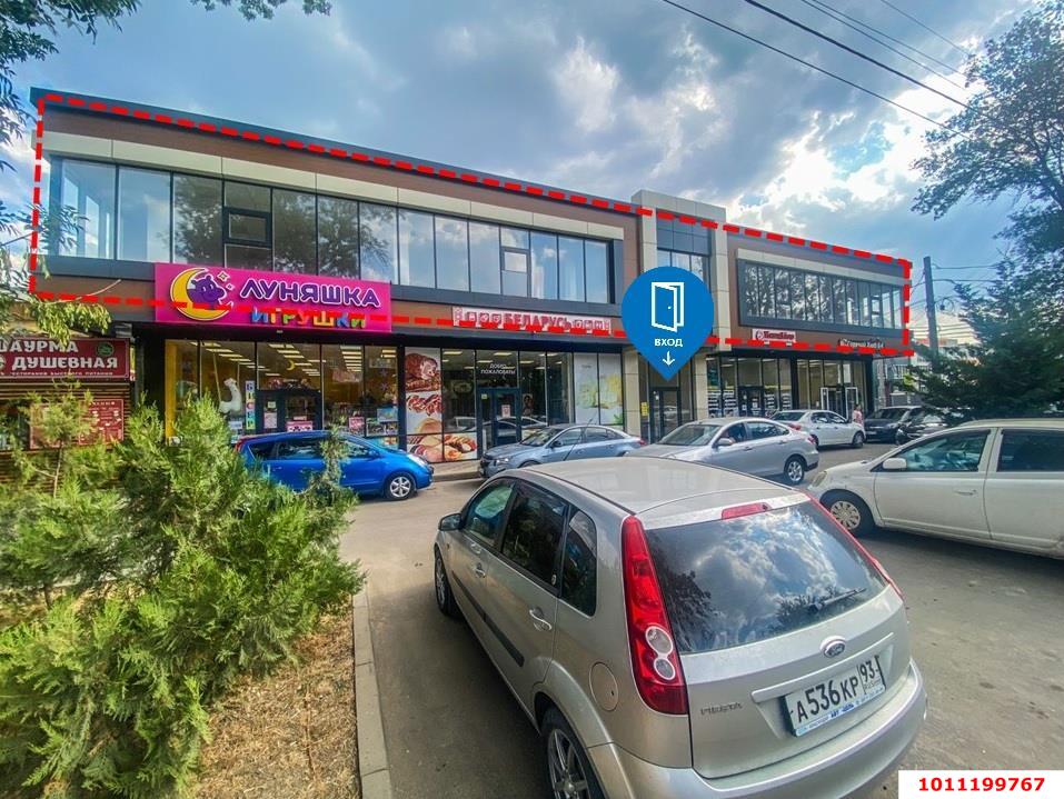 Фото №1: Торговое помещение 430 м² - Российский, Прикубанский внутригородской округ, ул. имени В.М. Комарова, 26/1