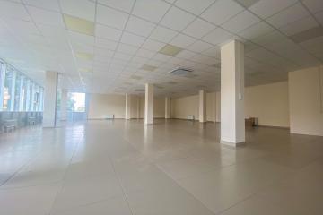 Фото №4: Коммерция 430 м² - Российский, мкр. Прикубанский внутригородской округ, ул. имени В.М. Комарова, 26/1