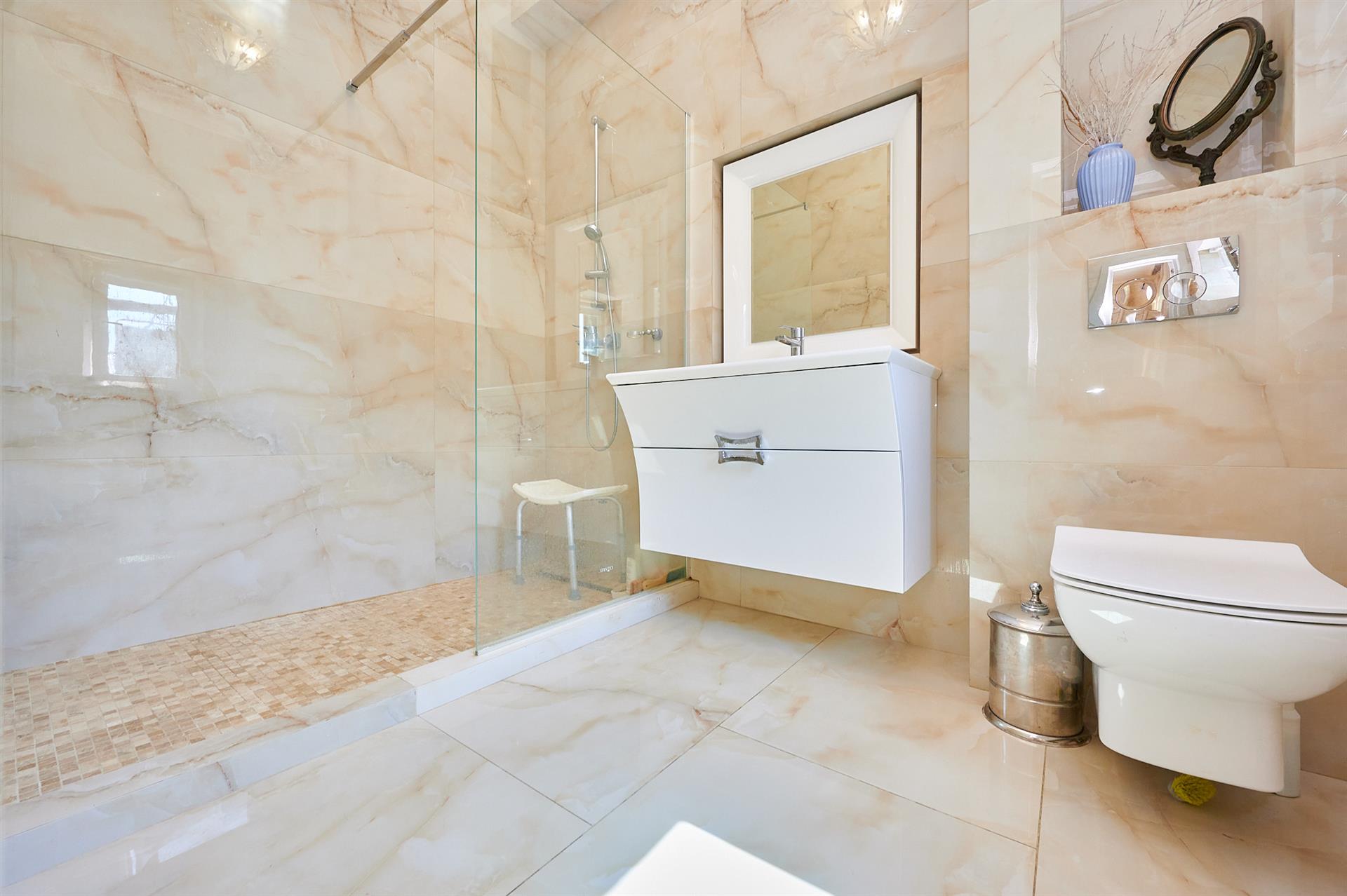 Фото №14: Дом 104 м² + 3.81 сот. - Краснодар, Карасунский внутригородской округ, мкр. Камвольно-суконный Комбинат, ул. Продольная, 32