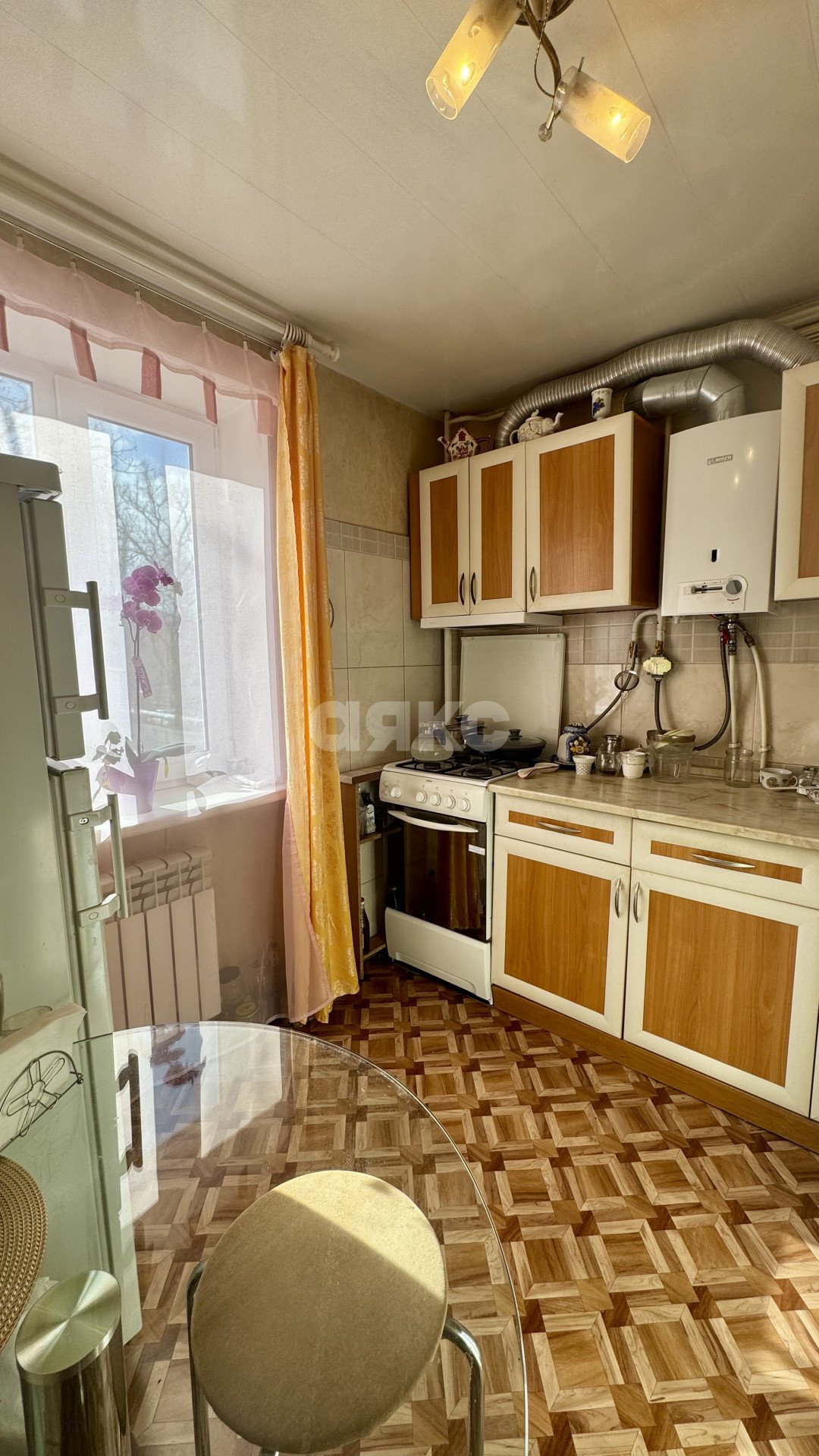 Фото №1: 2-комнатная квартира 47 м² - Симферополь, Железнодорожный, ул. Спера, 10