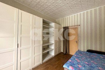 Фото №3: Комната 80 м² - Люберцы, пр-кт Октябрьский, 293/301