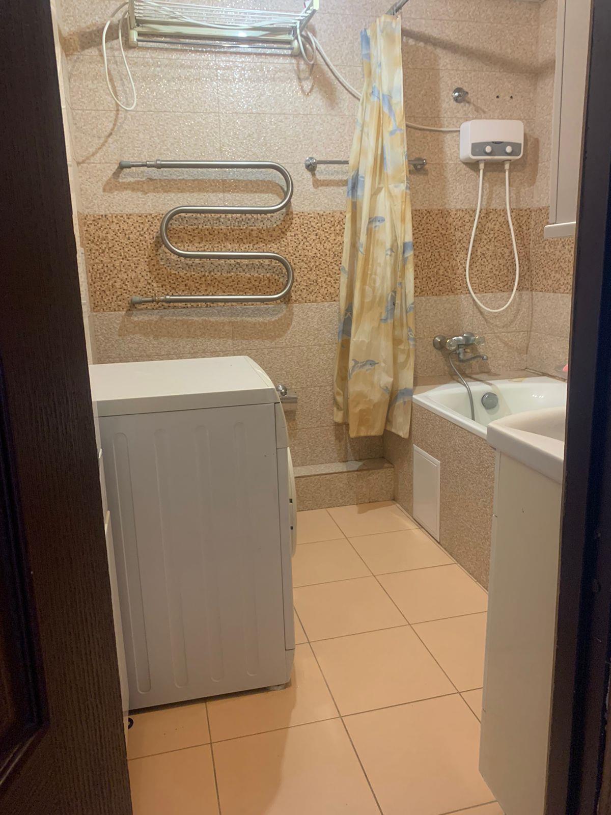 Фото №8: 4-комнатная квартира 73 м² - Краснодар, ул. 70-летия Октября, 22