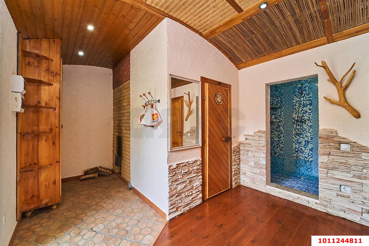 Фото №17: Дом 212 м² + 12 сот. - Знаменский, мкр. Карасунский внутригородской округ, ул. Приветная, 6