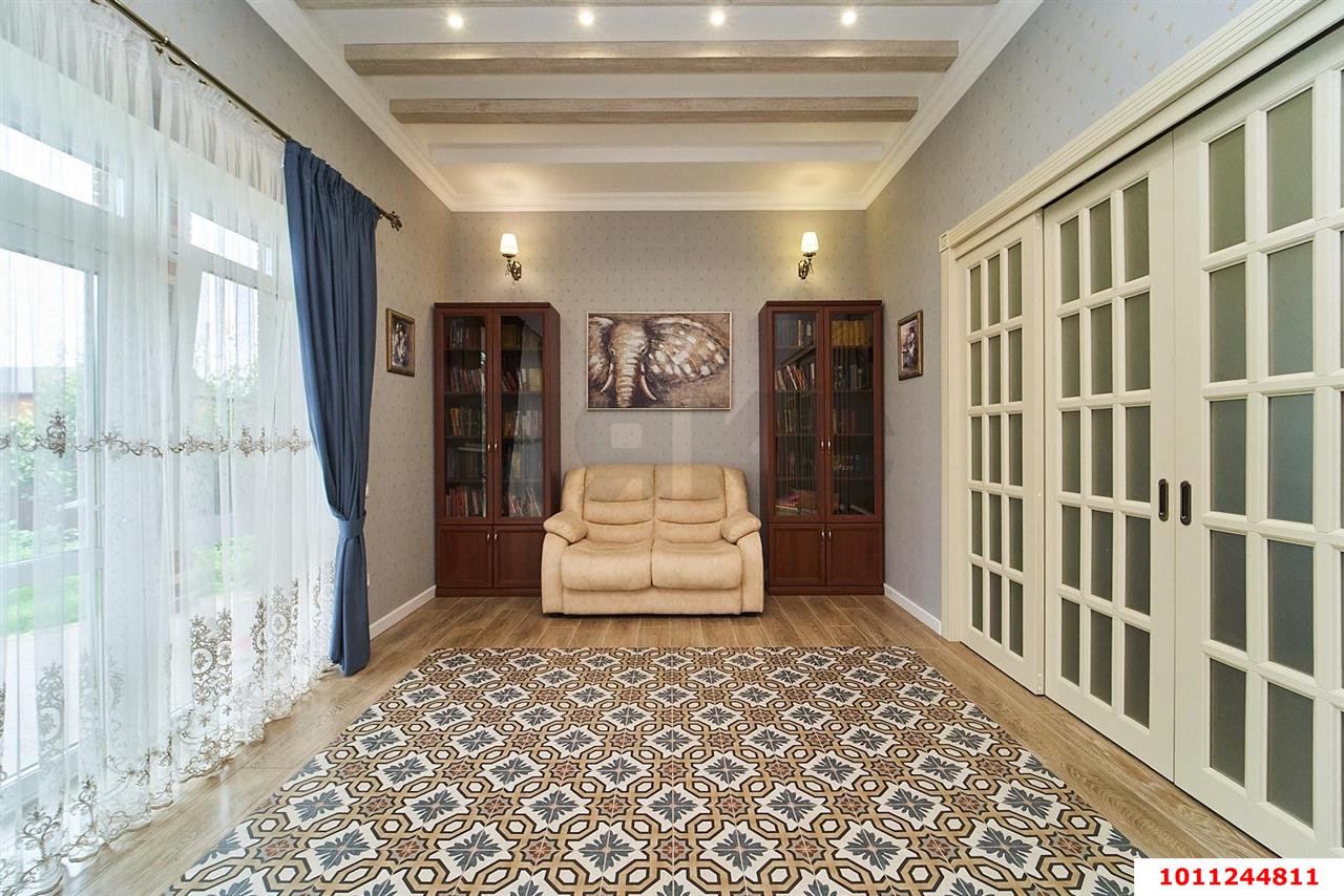 Фото №8: Дом 212 м² + 12 сот. - Знаменский, мкр. Карасунский внутригородской округ, ул. Приветная, 6