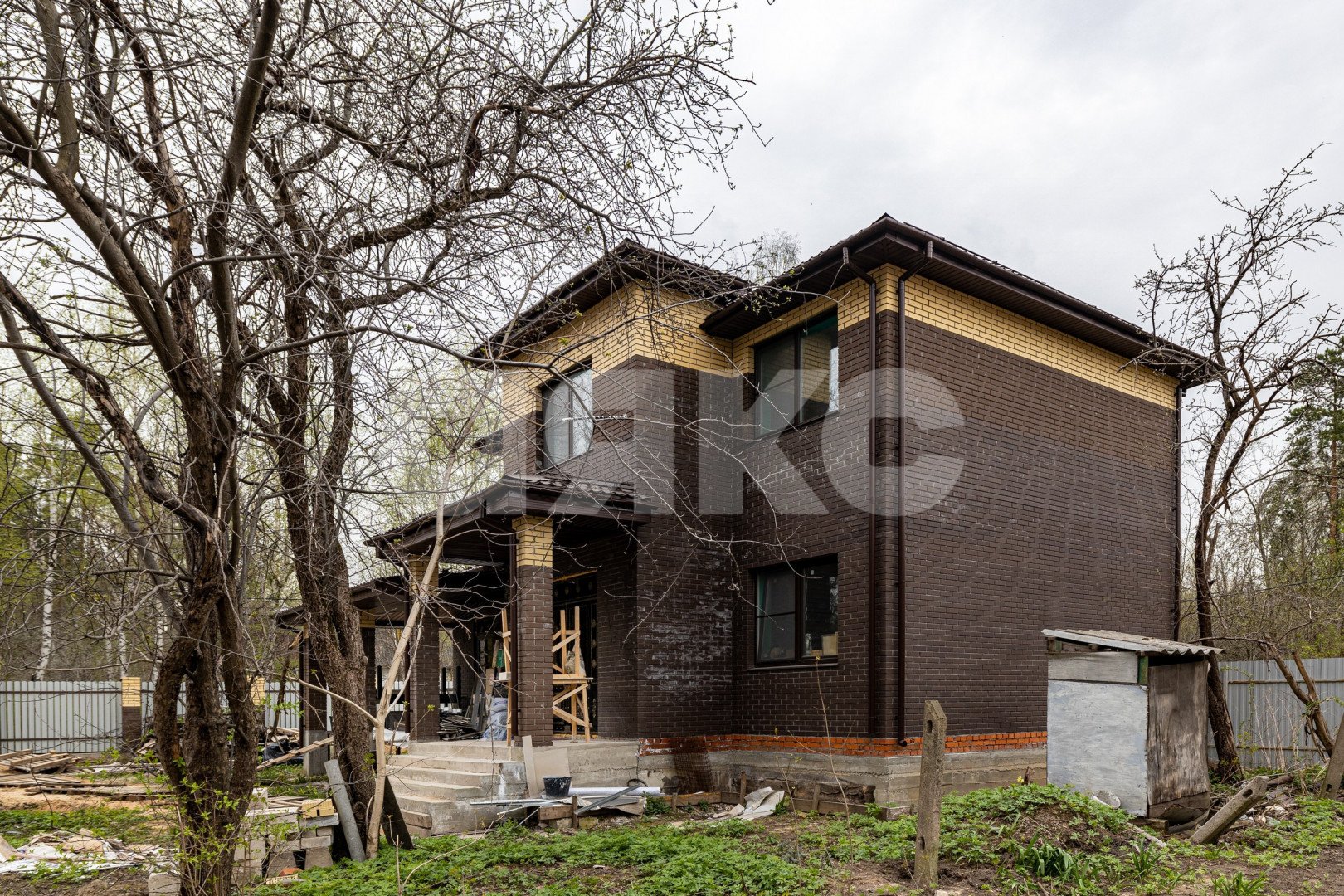 Фото №2: Дом 192 м² + 9 сот. - дачный  Загорянский, ДСК Пятилетка, ул. Котовского, 9