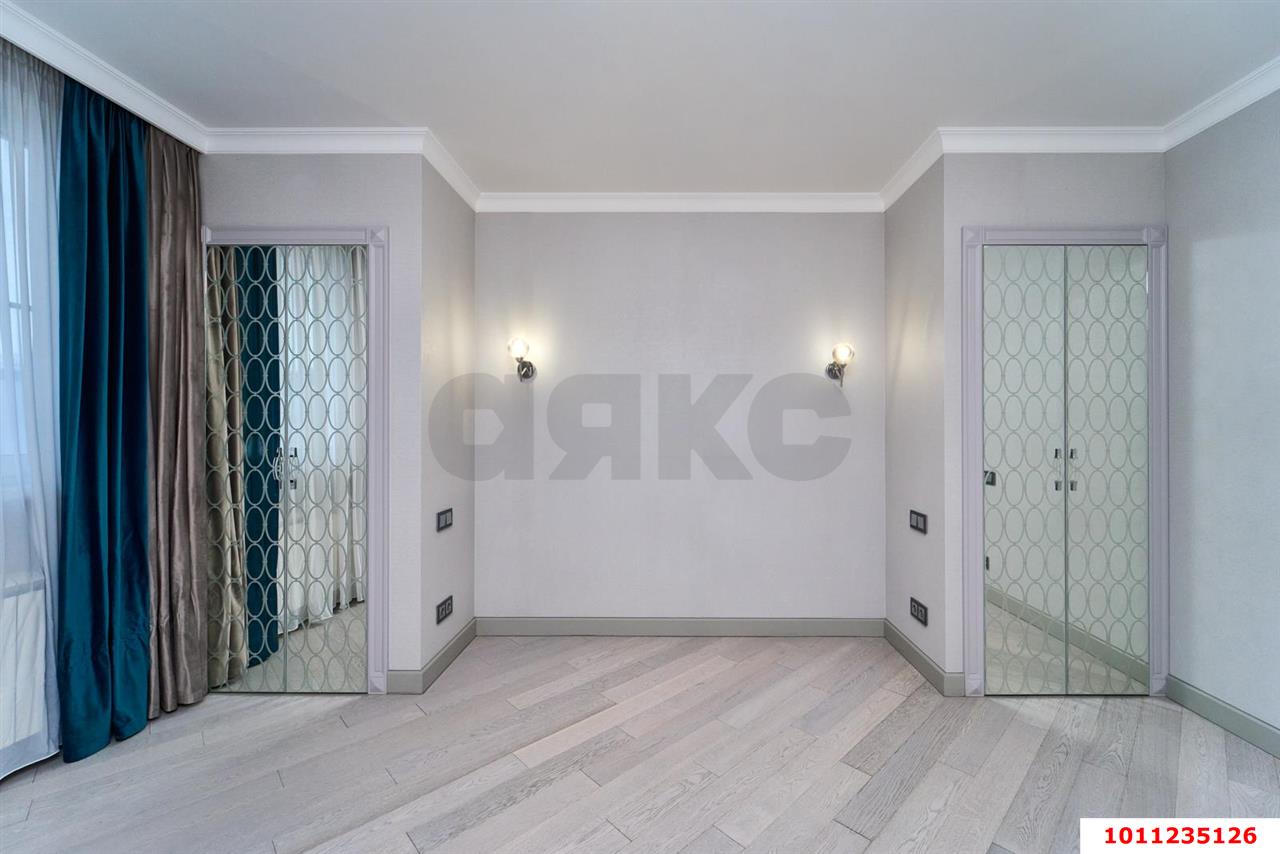 Фото №10: Пентхаус 460 м² - Краснодар, Круглик, Школьный, мкр. Прикубанский внутригородской округ, ул. Филатова, 19/2