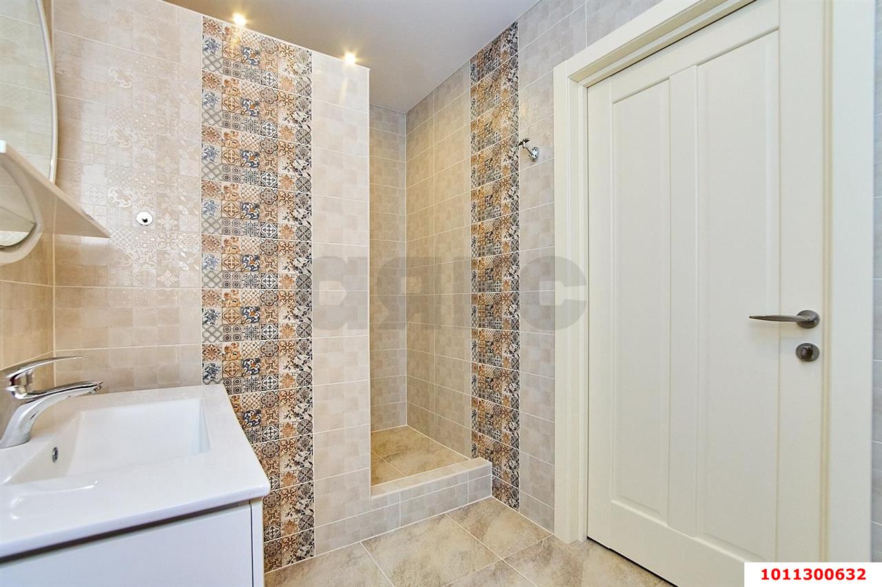 Фото №3: 2-комнатная квартира 80 м² - Краснодар, жилой комплекс Ставропольский, ул. Селезнёва, 4/13к2
