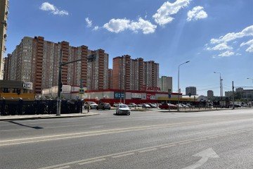 Фото №5: Торговое помещение 114 м² - Краснодар, мкр. жилой комплекс Возрождение, ул. имени 40-летия Победы, 129