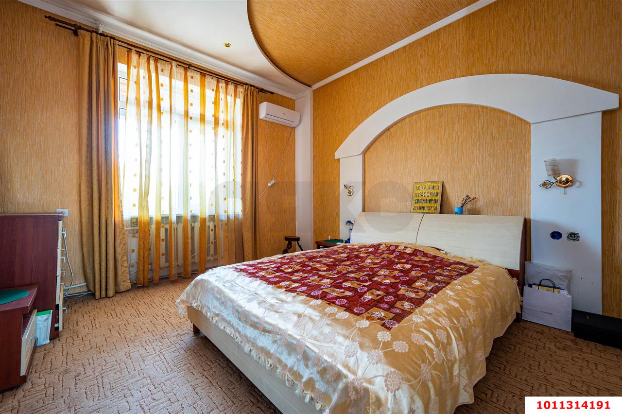 Фото №5: Дом 214 м² + 4.2 сот. - Краснодар, Прикубанский внутригородской округ, мкр. Славянский, ул. имени Толбухина