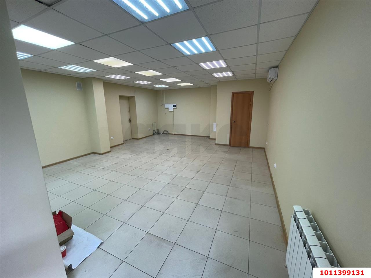 Фото №4: Торговое помещение 50 м² - Краснодар, Краевая Клиническая Больница, ул. 1 Мая, 186