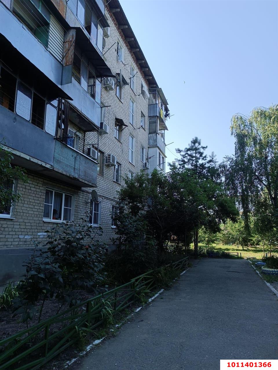 Фото №2: 2-комнатная квартира 49 м² - Краснодар, Карасунский внутригородской округ, мкр. Камвольно-суконный Комбинат, пр-д 3-й Онежский, 7