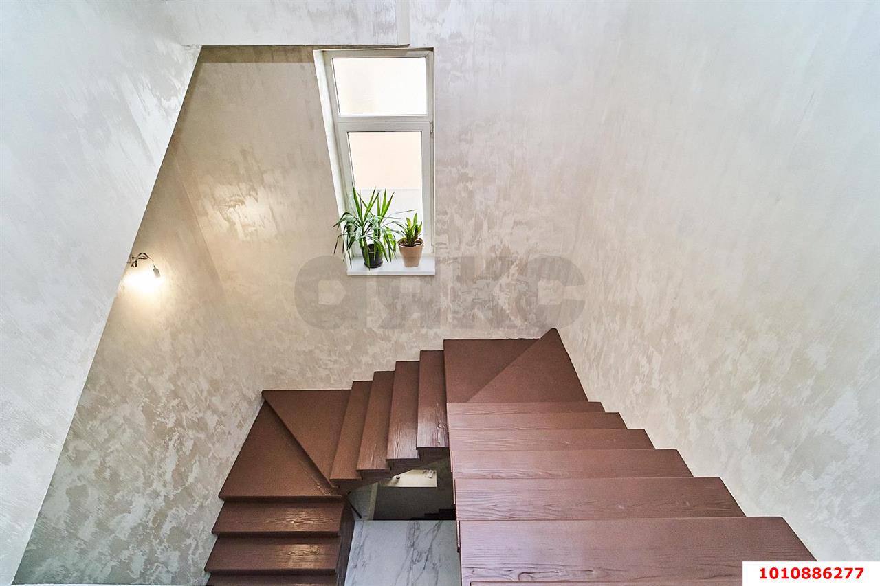 Фото №9: Дом 380 м² + 8 сот. - Краснодар, мкр. Прикубанский внутригородской округ, ул. Тарасовская, 20