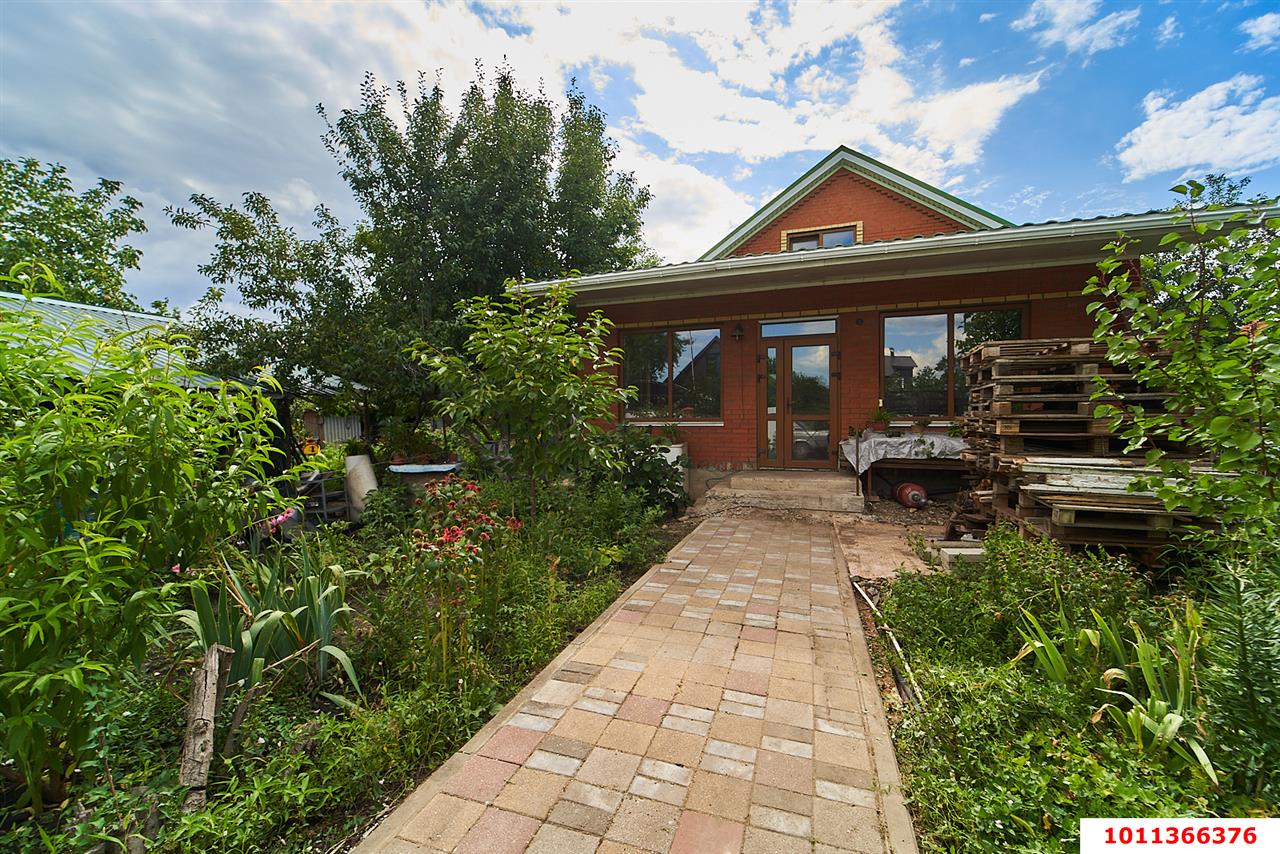 Фото №2: Дом 150 м² + 6 сот. - Октябрьский, Прикубанский внутригородской округ, ст Подсолнечник, ул. Алычёвая, 232