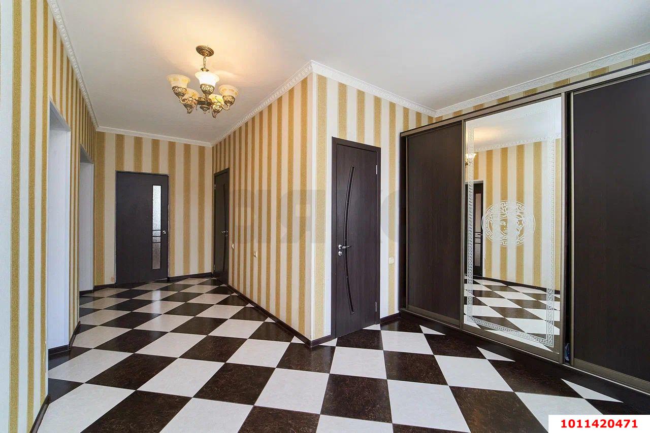 Фото №9: Дом 246 м² + 10.2 сот. - Российский, Прикубанский внутригородской округ, ул. Академика Королёва, 15