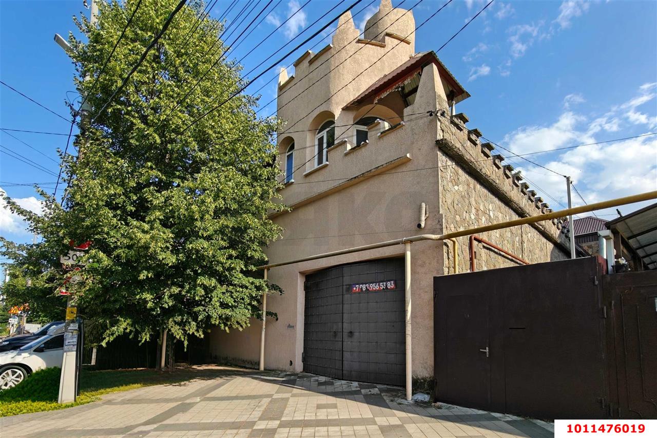 Фото №26: Отдельное здание <span class="whitespace-nowrap">675 м²</span>, <span class="whitespace-nowrap">1/2 эт.</span> - Краснодар, Западный внутригородской округ, мкр. Центральный, ул. Будённого, 120
