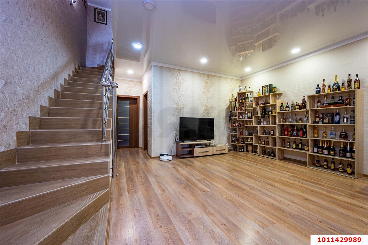 Фото №4: Дом 193 м² + 1.5 сот. - Плодородный, мкр. Прикубанский внутригородской округ, ул. Урожайная, 14