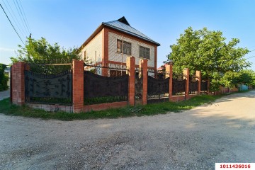 Фото №1: Дом 238 м² - Краснодар, мкр. Завод Радиоизмерительных Приборов, ул. Корчагинцев, 7
