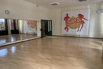 Фото №1: Коммерция 100 м² - Краснодар, мкр. Центральный, ул. Коммунаров, 64