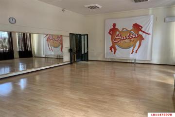 Фото №1: Коммерция 100 м² - Краснодар, мкр. Центральный, ул. Коммунаров, 64