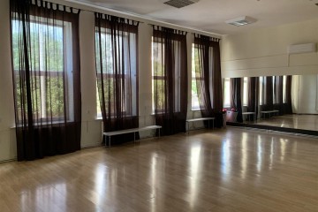 Фото №2: Торговое помещение 101 м² - Краснодар, мкр. Центральный, ул. Коммунаров, 64