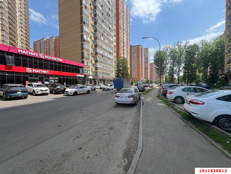 Фото №1: Торговое помещение 58 м² - Краснодар, 2-й квартал, ул. имени Героя Николая Шевелёва, 2