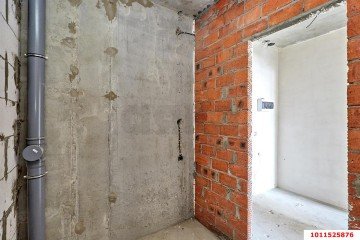Фото №5: 2-комнатная квартира 74 м² - Краснодар, мкр. имени Петра Метальникова, ул. Петра Метальникова, 38