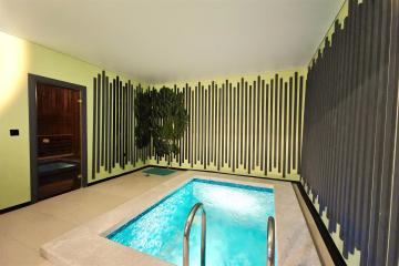 Фото №3: Коммерция 93 м² - Краснодар, мкр. Юбилейный, ул. Алма-Атинская, 57