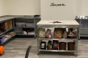 Фото №3: Коммерция 35 м² - Краснодар, мкр. Западный внутригородской округ, ул. Красная, 143