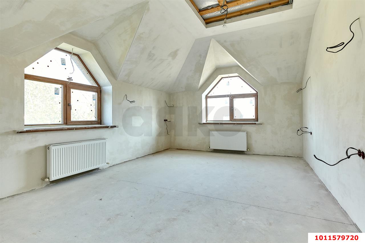 Фото №16: Дом 345 м² + 8 сот. - Краснодар, Прикубанский внутригородской округ, Завод Радиоизмерительных Приборов, мкр. Ростовское Шоссе, пер. Арбатский, 3