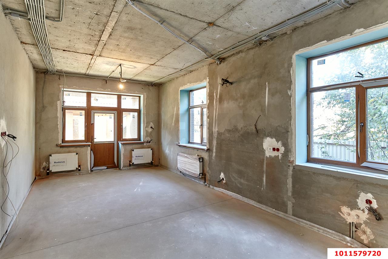 Фото №6: Дом 345 м² + 8 сот. - Краснодар, Прикубанский внутригородской округ, Завод Радиоизмерительных Приборов, мкр. Ростовское Шоссе, пер. Арбатский, 3