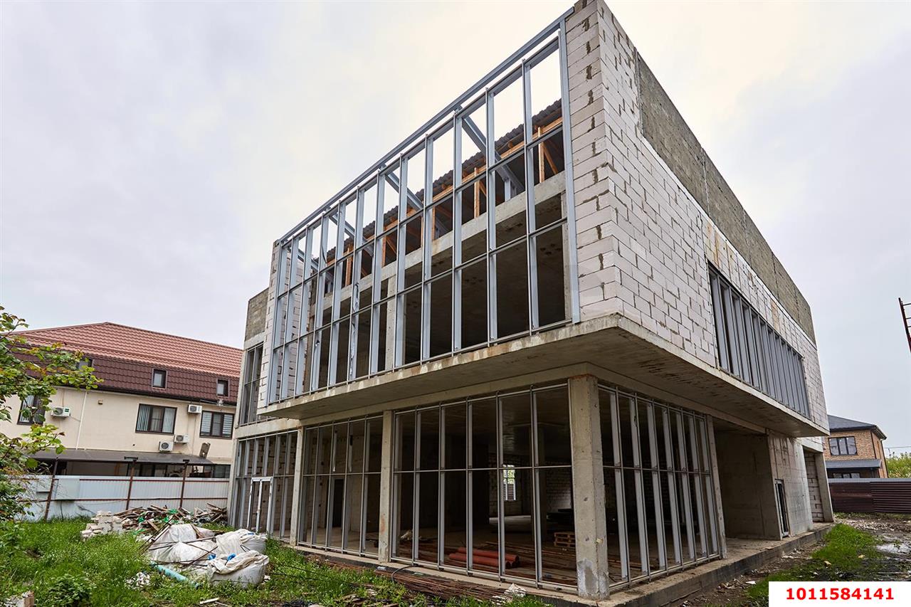 Фото №4: Отдельное здание 984 м² - Краснодар, имени Петра Метальникова, ул. Цезаря Куникова