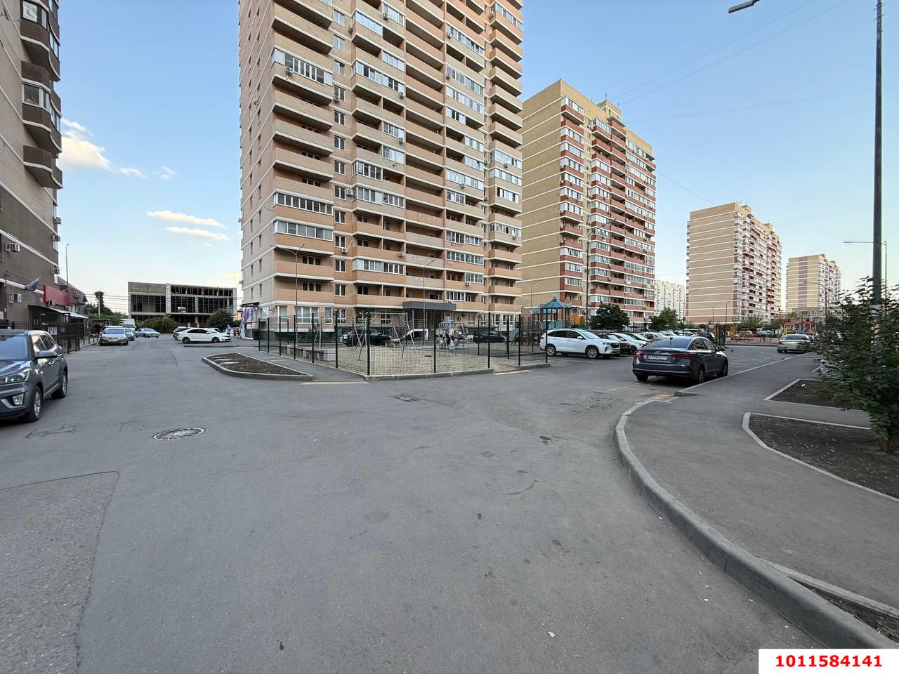 Фото №12: Коммерческая земля 10 сот. - Краснодар, имени Петра Метальникова, ул. Цезаря Куникова