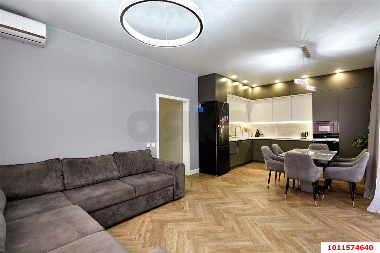 Фото №3: Дом 92 м² + 3.5 сот. - Южный, п. коттеджный  Знатный Двор, ул. Никольская, 19