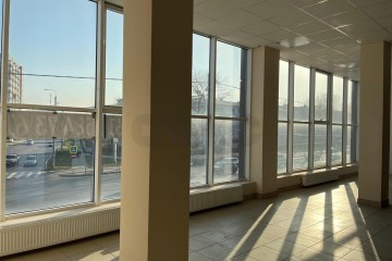 Фото №3: Торговое помещение 383 м² - Краснодар, ж/м Пашковский, ул. имени В.Н. Мачуги, 56