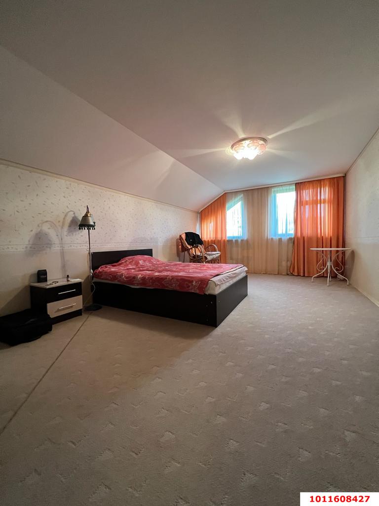 Фото №8: Дом 443 м² + 10 сот. - Краснодар, Прикубанский внутригородской округ, мкр. имени Н.И. Вавилова, ул. А.В. Дёмина, 7