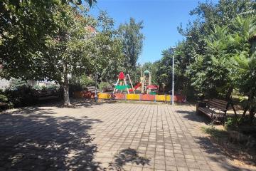 Фото №1: 3-комнатная квартира <span class="whitespace-nowrap">85 м²</span>, <span class="whitespace-nowrap">1/5 эт.</span> - Лорис, мкр. Карасунский внутригородской округ, ул. Садовая, 32