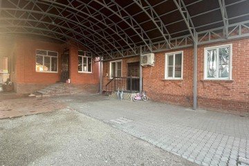 Фото №2: Дом 300 м² - Краснодар, мкр. Фестивальный, ул. Труда, 19