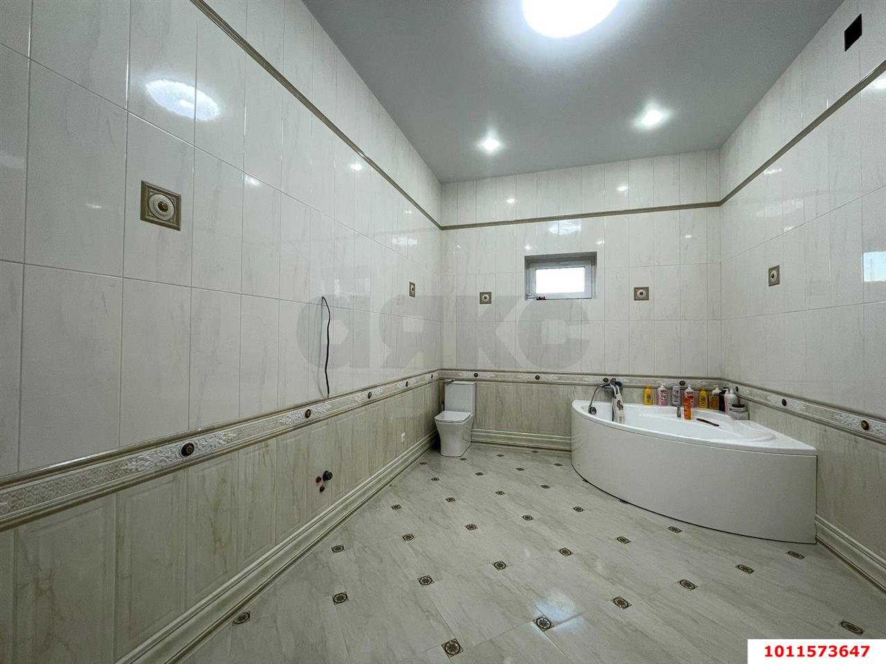 Фото №6: Дом 300 м² + 6 сот. - Краснодар, Западный внутригородской округ, мкр. Фестивальный, ул. Труда, 19