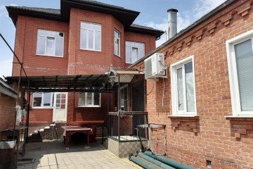Фото №1: Дом 300 м² - Краснодар, мкр. Фестивальный, ул. Труда, 19