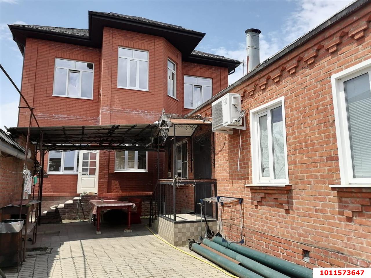 Фото №1: Дом 300 м² + 6 сот. - Краснодар, Фестивальный, ул. Труда, 19